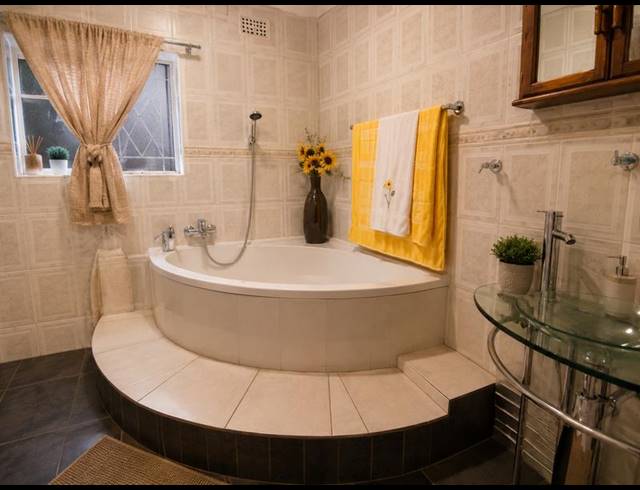 4 BEDROOM HOUSE FOR SALE IN THREE RIVERS